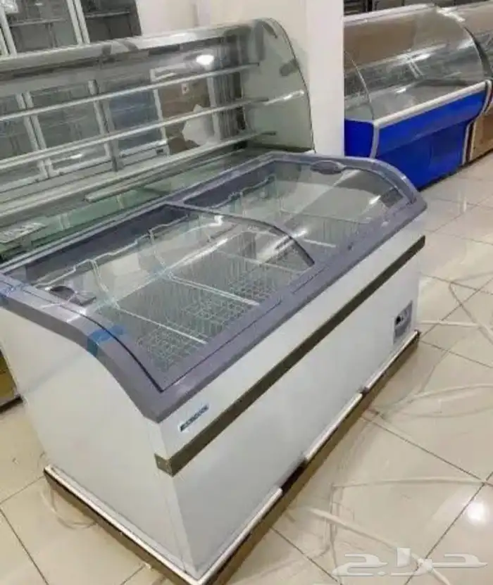 فريزرات BANCOOL مقوس سحاب زجاج 6