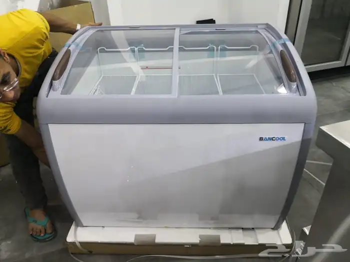 فريزرات BANCOOL مقوس سحاب زجاج 4
