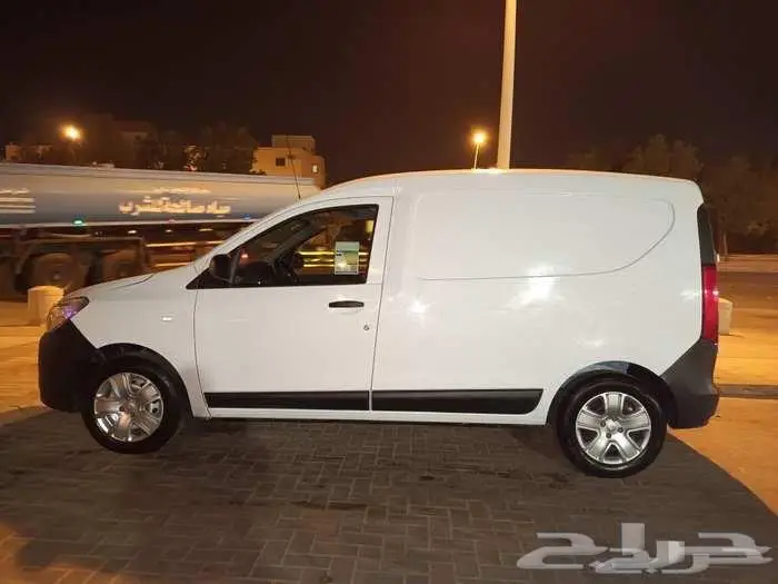 للتاجير باصات نقل البضاعه 0
