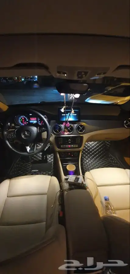 ارضيات جلد فاخرة lx570 16