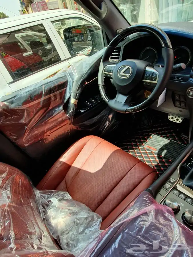 ارضيات جلد فاخرة lx570 0