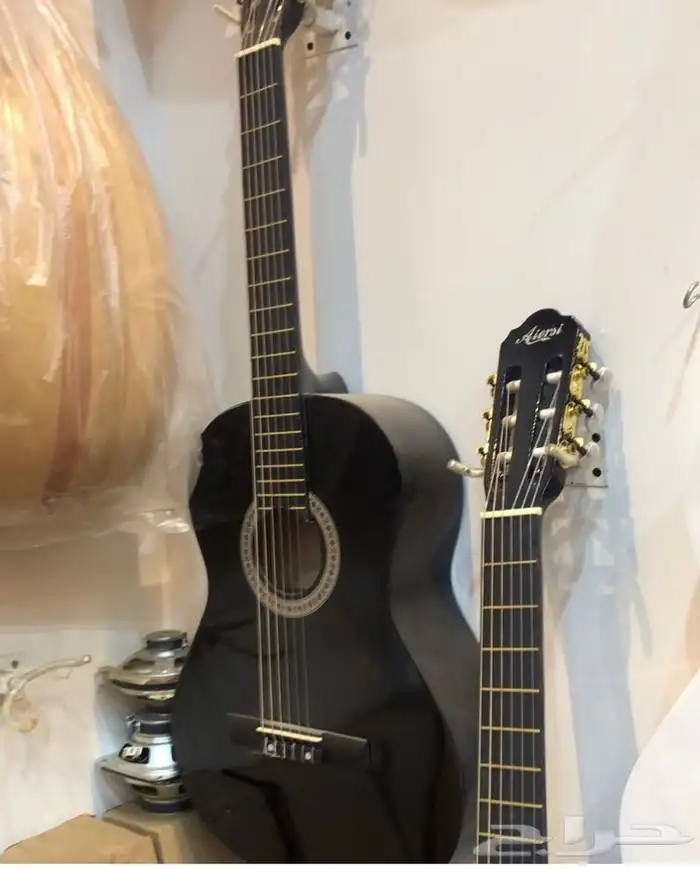 الالات موسيقيه غيتار وعود  بيانو وكمان  16