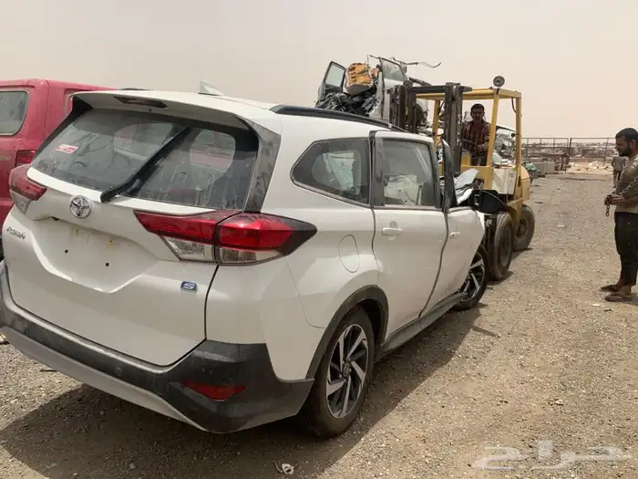 تويوتا راش مصدوم 2022 قطع غيار 2