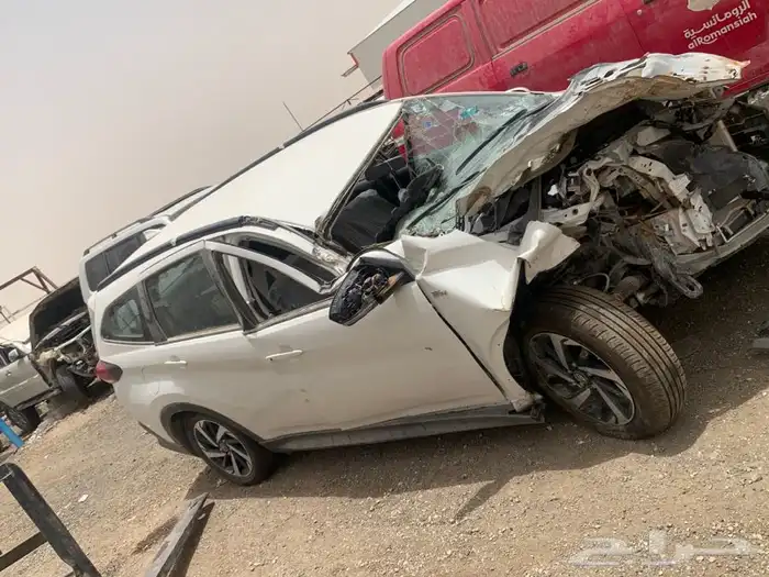 تويوتا راش مصدوم 2022 قطع غيار 4