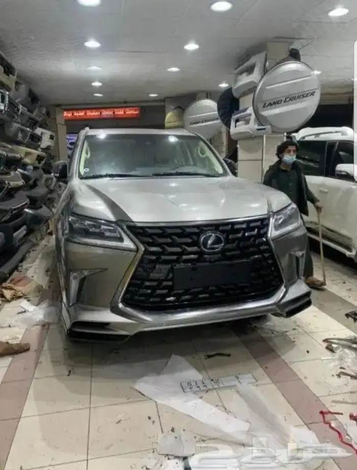 ترهيم جي كلاس مرسديس ولكزسLx570 2021 13