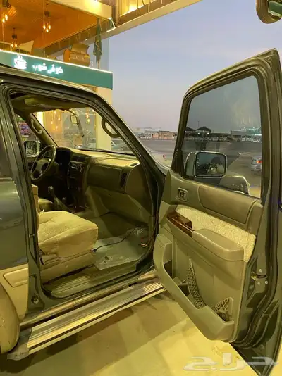   تم البيع   10