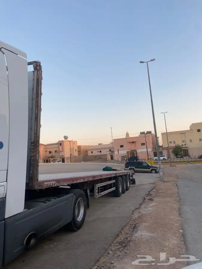 تريله سطحه مشاوير ايجار داخل عرعر وخارجها 0