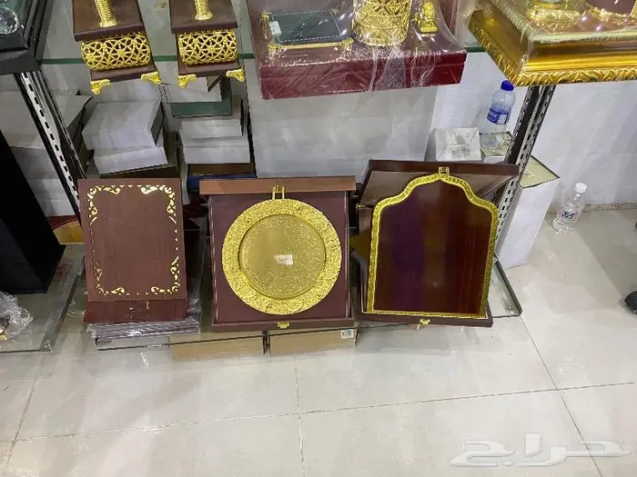 تشيرت درع وشاح تشيرتات واكواب ودروع 12