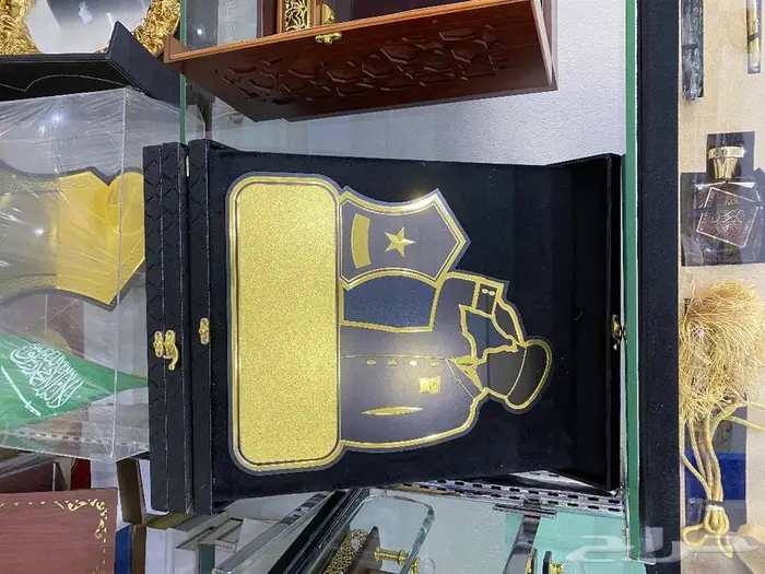 تشيرت درع وشاح تشيرتات واكواب ودروع 2