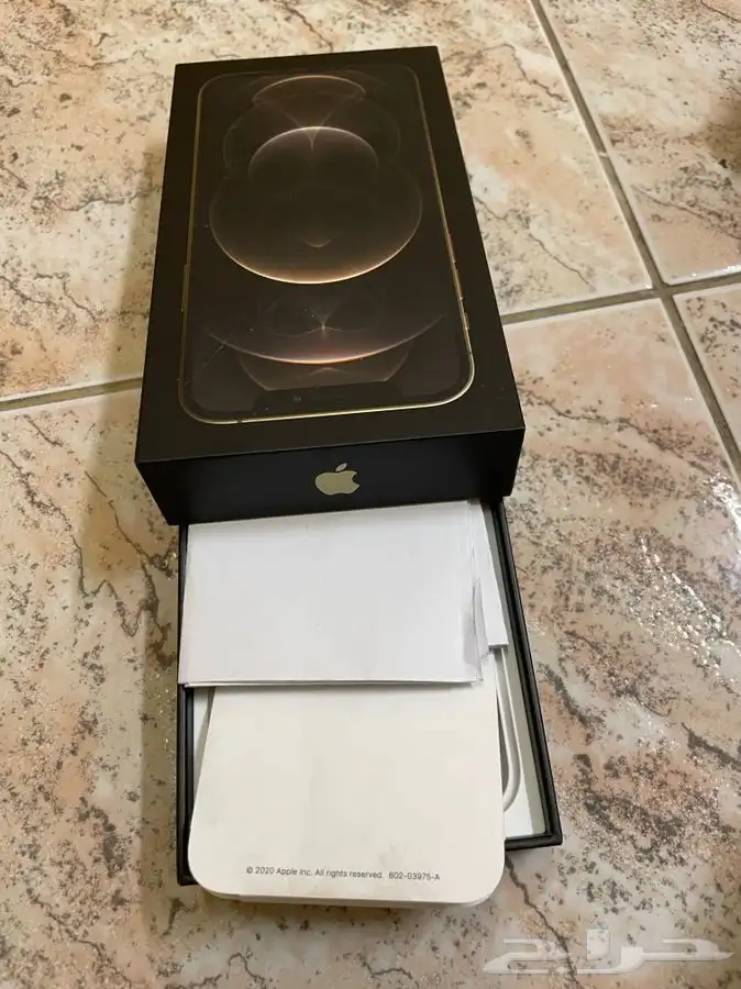 ايفون 12 برو ذهبي 256 نظيف جدا جدا - رابغ 4