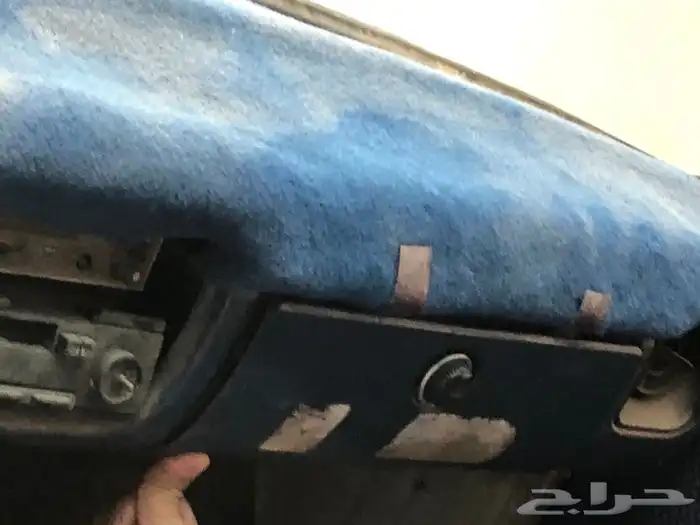 للبيع هايلكس غمارتين موديل 1983بالاحساء 4