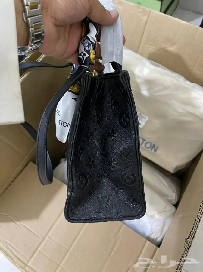 شنط وشوزات درجه اولى 25