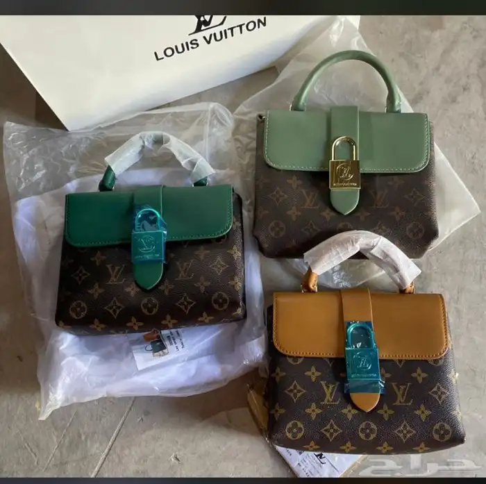 شنط وشوزات درجه اولى 30
