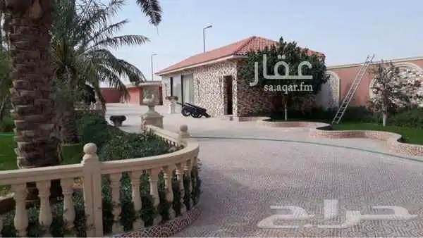 منتجع فاخر الدفع وقت الدخول ومسبح ومربط خيل صالات فاخرة 0