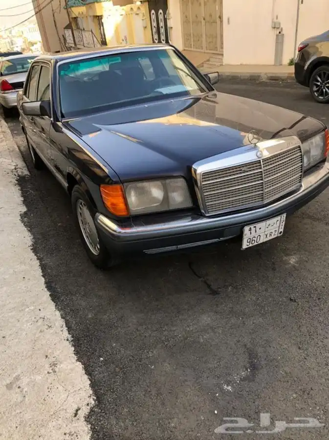 مرسيدس بنز 300se 1