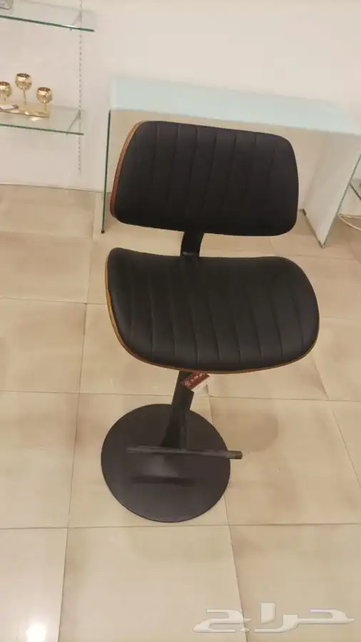 طاولة وكراسي(طقم) للكوفي و المطاعم ( يمكنك تقسيط مشترياتك) 88