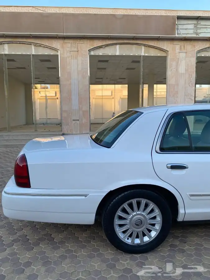 جراند ماركيز 2011 .. تم البيع .. 5