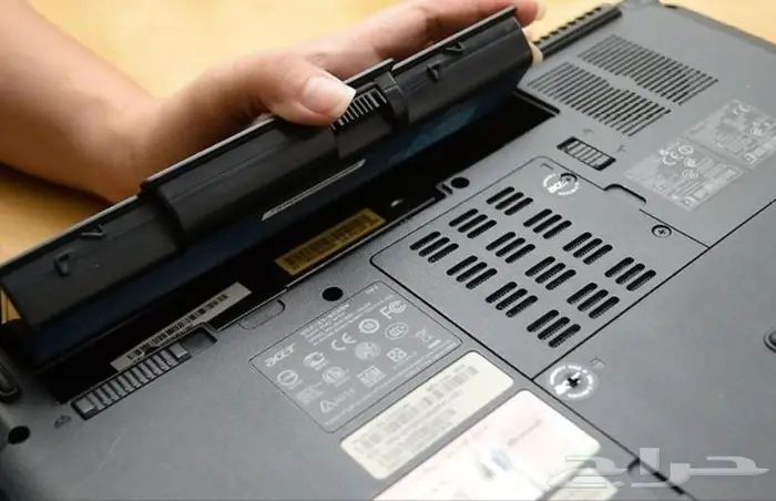 صيانة الاب توب و البي سي 4