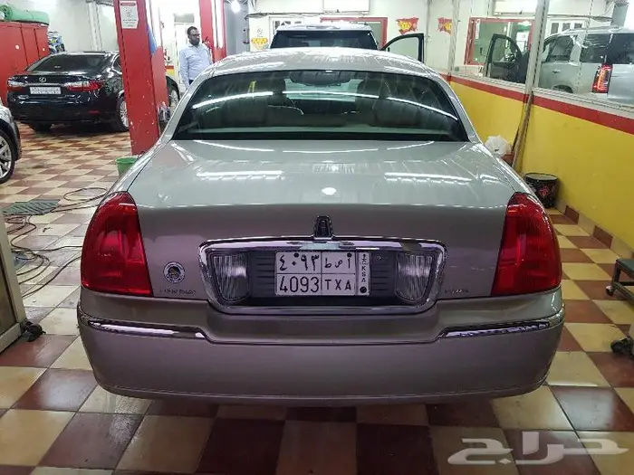 تاون كار 2008 سعودي لارج فل كامل .. أفخم فئة 8