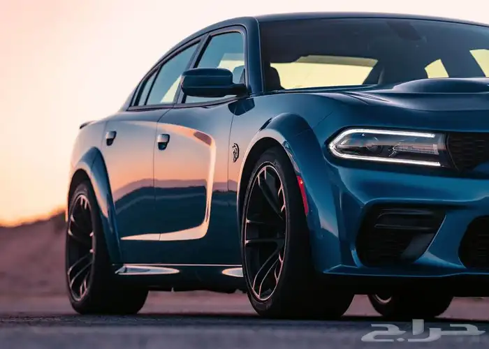 كت تشارجر وايد بدي 2021 يركب على 2015-2021 4