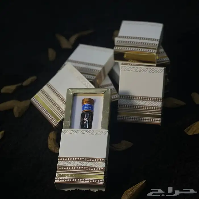 توزيعات للمناسبات دهن عود براشين طبيعي فاخر بسعر الجملة 1