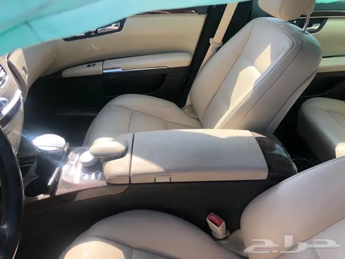 قطع غيار 2013s300مرسيدس 1