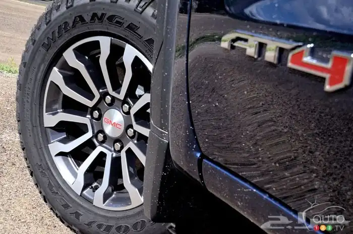 جنوط جمس سييراء AT4 اصلي وكاله مقاس 18 موديل 2021 11