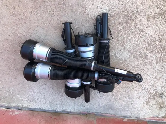 قطع غيار 2013s300مرسيدس 7