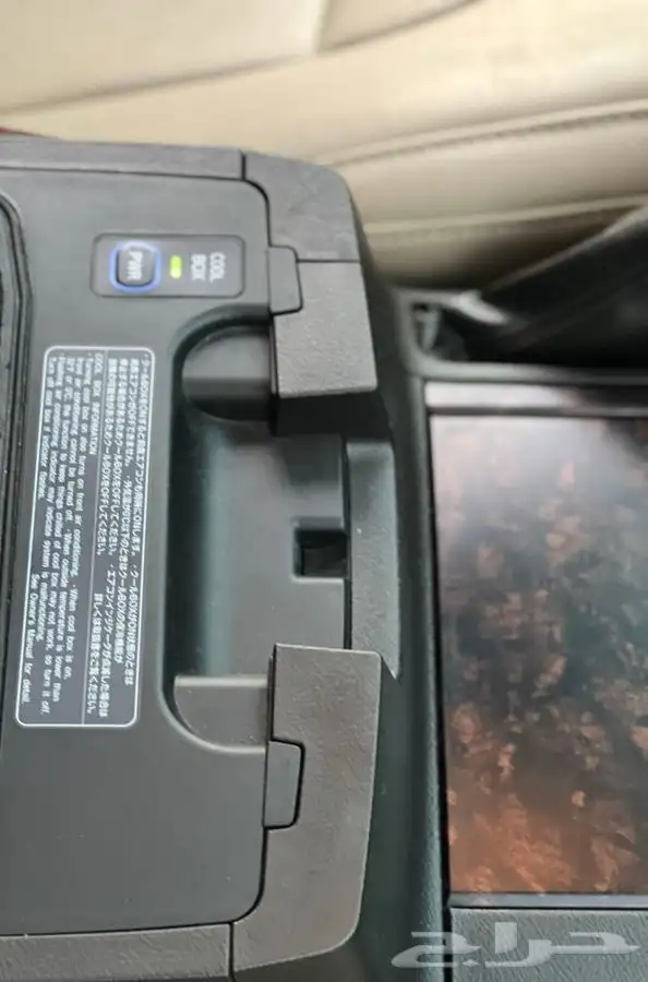 لاند كروزر ممشى قليل وكالة VXR 2011( تم البيع ) 63