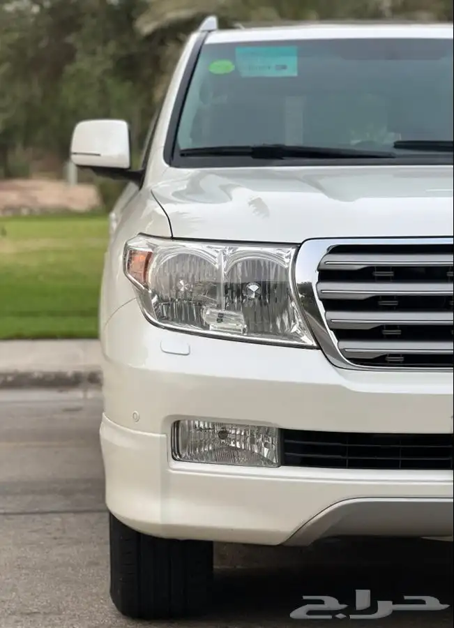 لاند كروزر ممشى قليل وكالة VXR 2011( تم البيع ) 2