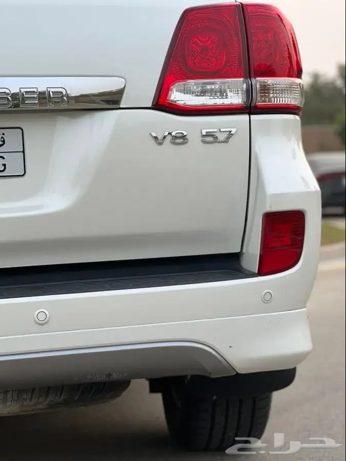 لاند كروزر ممشى قليل وكالة VXR 2011( تم البيع ) 22