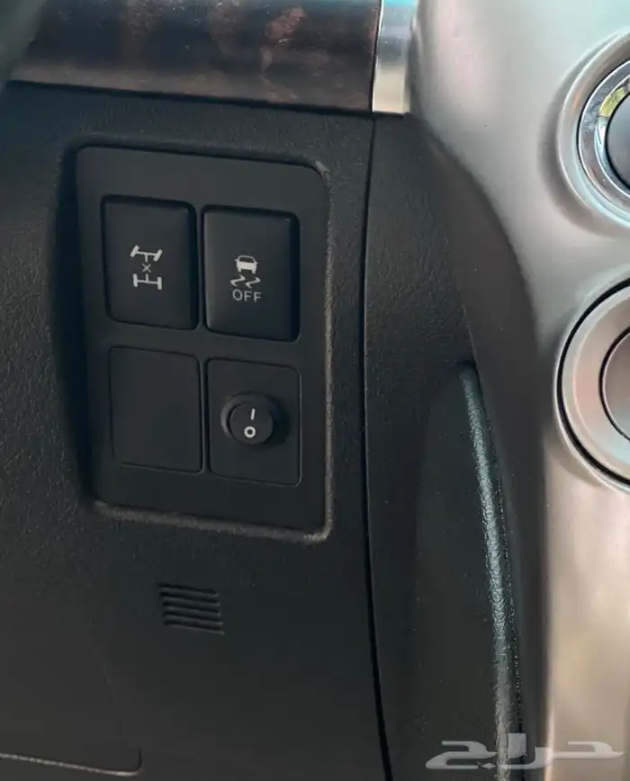 لاند كروزر ممشى قليل وكالة VXR 2011( تم البيع ) 55