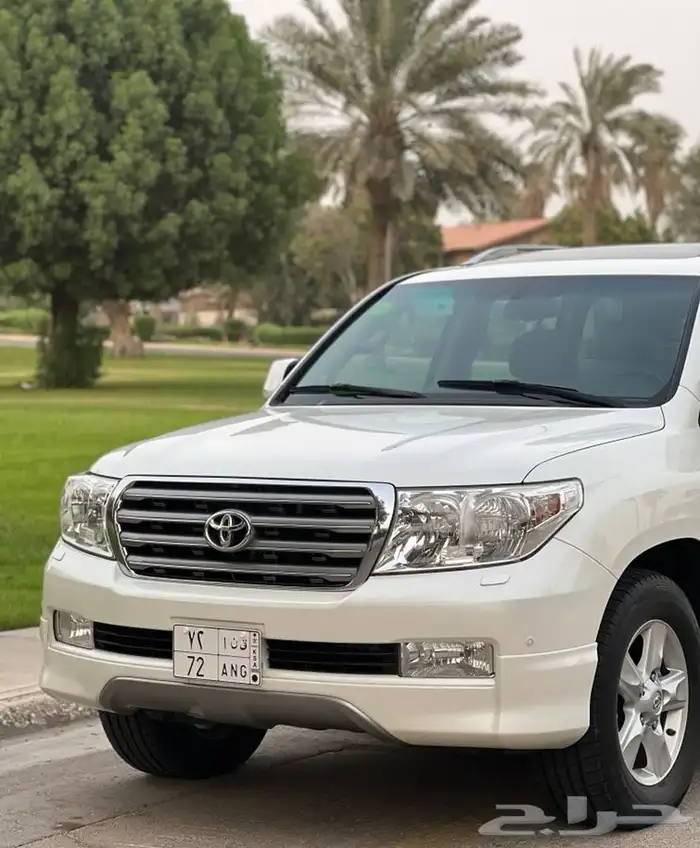 لاند كروزر ممشى قليل وكالة VXR 2011( تم البيع ) 16