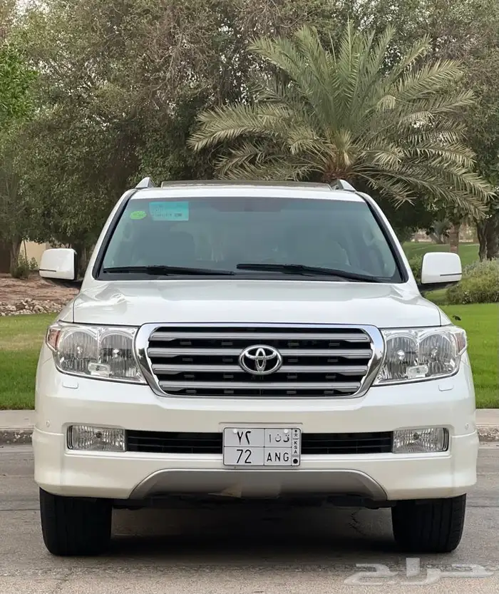 لاند كروزر ممشى قليل وكالة VXR 2011( تم البيع ) 18