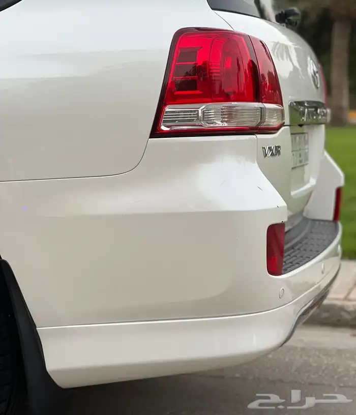 لاند كروزر ممشى قليل وكالة VXR 2011( تم البيع ) 15