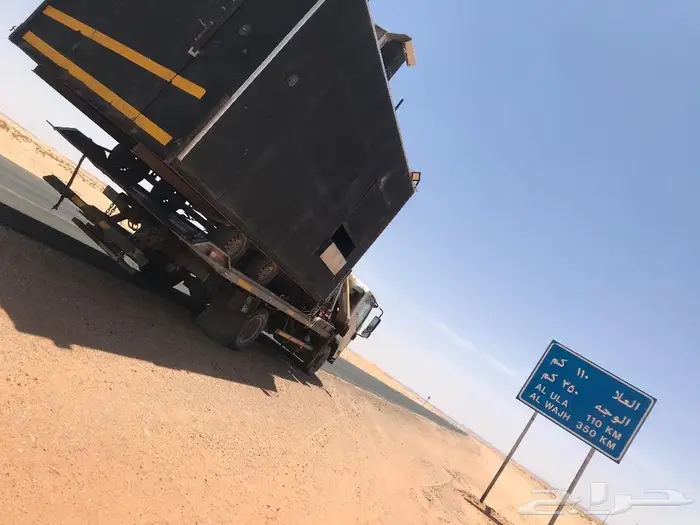 سطحه مع ونش صناعيه العاصمة غرب الرياض 1