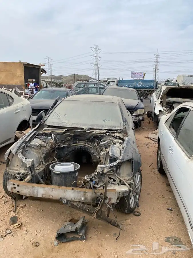 قطع غيار لكزس تشليح es - is - Gs - LS م2006 الى 2010 18