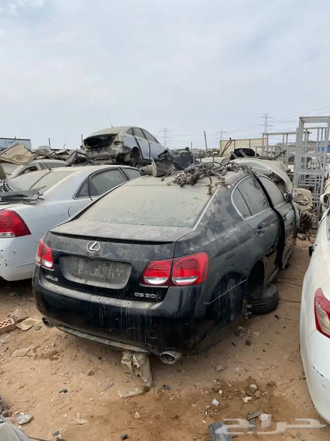 قطع غيار لكزس تشليح es - is - Gs - LS م2006 الى 2010 12