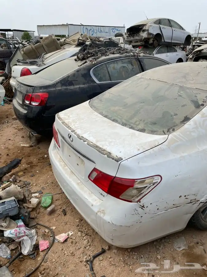 قطع غيار لكزس تشليح es - is - Gs - LS م2006 الى 2010 17