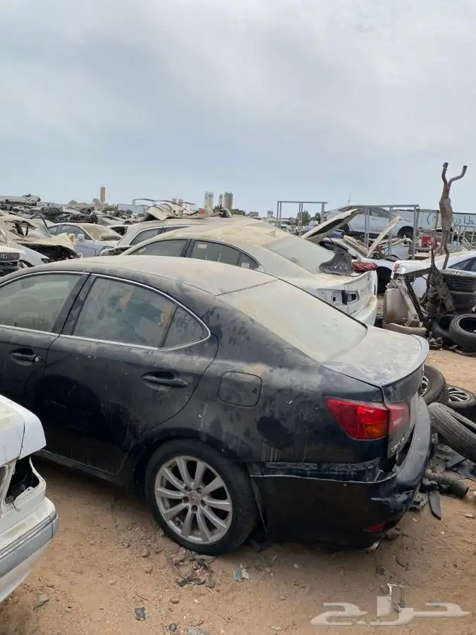 قطع غيار لكزس تشليح es - is - Gs - LS م2006 الى 2010 5