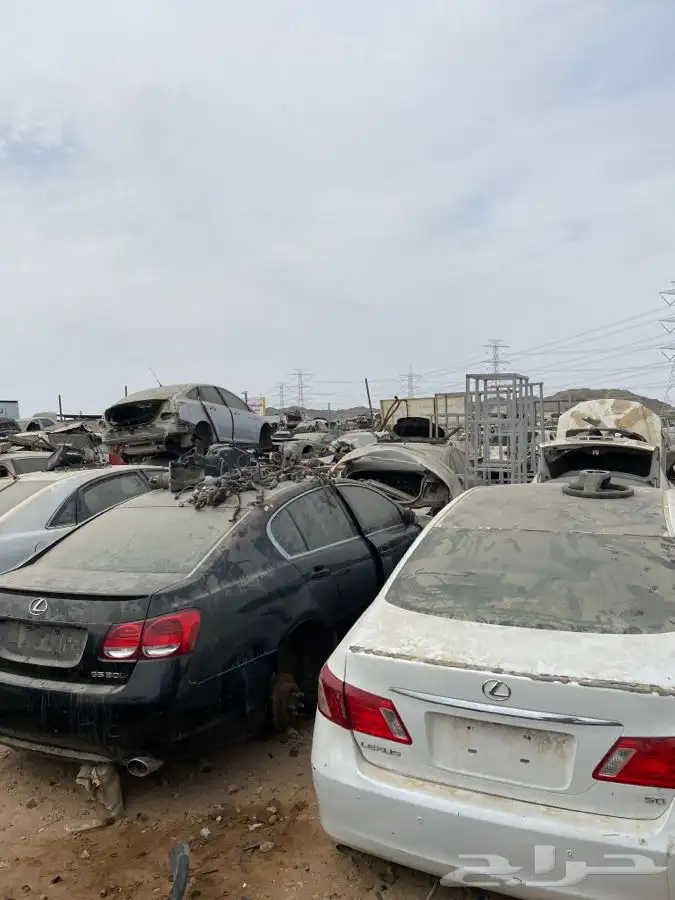 قطع غيار لكزس تشليح es - is - Gs - LS م2006 الى 2010 13