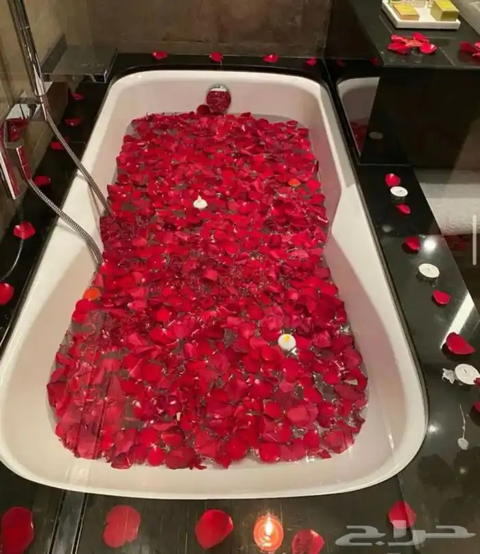 حفلات منسق ورد تنسيق ذكرى زواج ميلاد عرسان 1