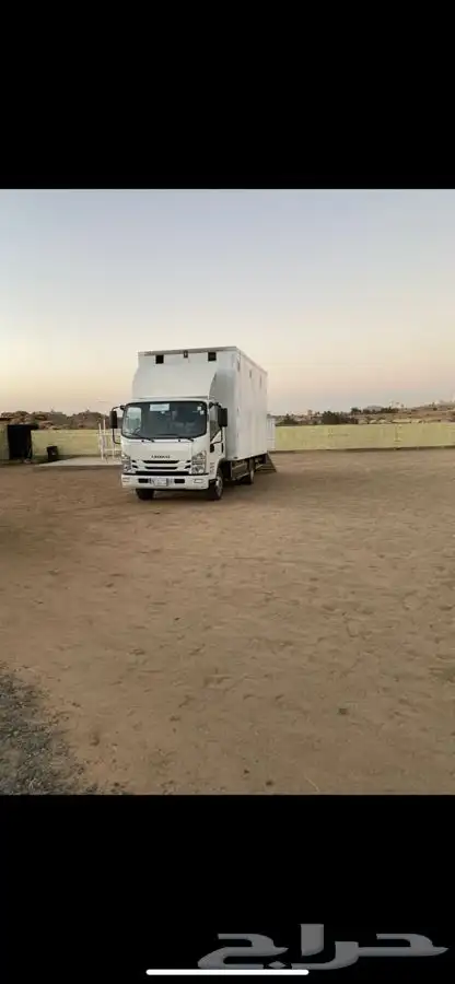 عربه نقل خيل صندوق 6 روس موديل حديث 0