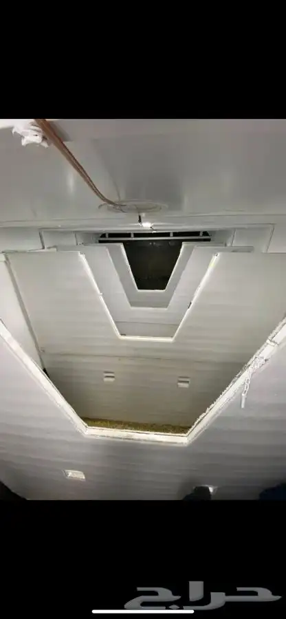 عربه نقل خيل صندوق 6 روس موديل حديث 2