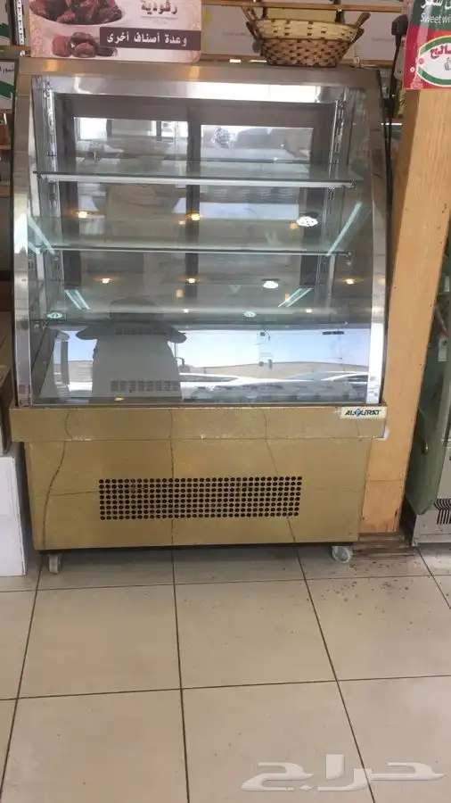  ثلاجات عرض ALFURAT لعرض الحلويات ذهبي 5