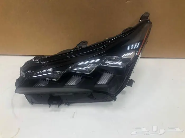 شمعات لكزس Nx موديل 2017 الين 2021 اصلي وكاله 4