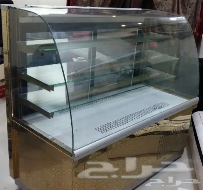  ثلاجات عرض ALFURAT لعرض الحلويات ذهبي 6