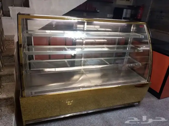  ثلاجات عرض ALFURAT لعرض الحلويات ذهبي 7