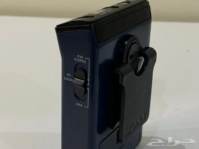 راديو ووكمان قديم ومميز من شركة سوني 1983 11