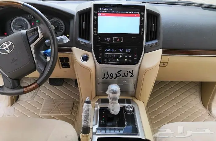 عرض خاص دعاسات لاندكروزر 7